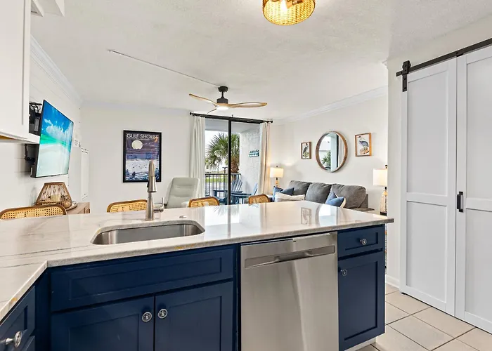 Apartment Surf & Racquet Club #214a *