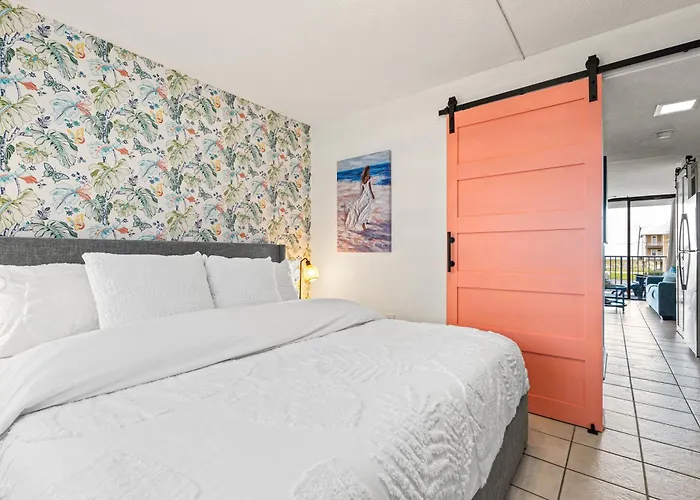 Apartment Surf & Racquet Club #214a *